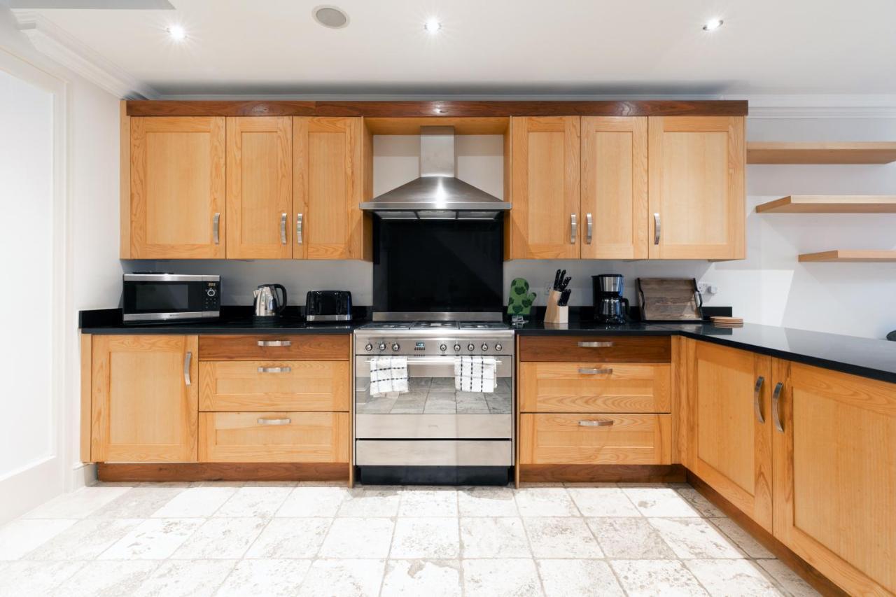 Beautiful 4 Bedroom House Near Paddington Station Лондон Екстериор снимка