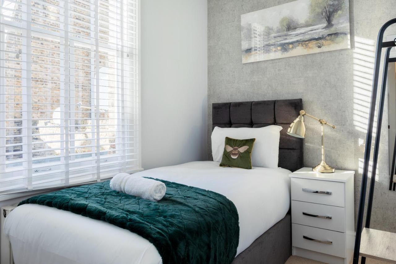 Beautiful 4 Bedroom House Near Paddington Station Лондон Екстериор снимка