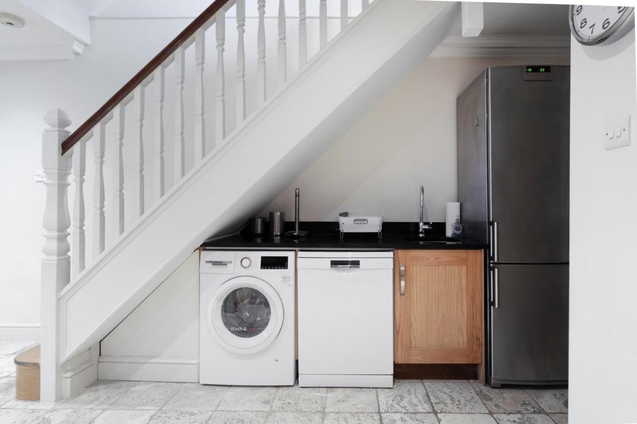 Beautiful 4 Bedroom House Near Paddington Station Лондон Екстериор снимка