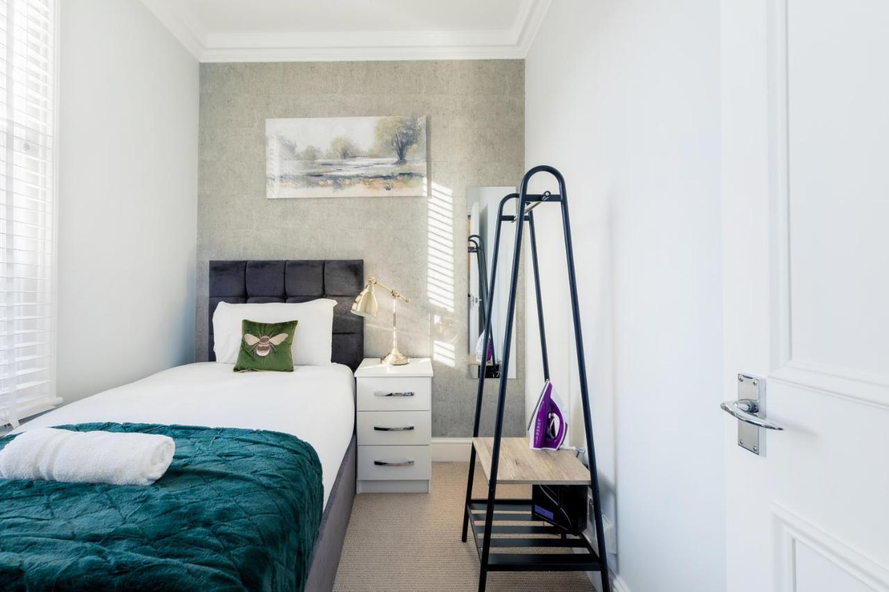 Beautiful 4 Bedroom House Near Paddington Station Лондон Екстериор снимка